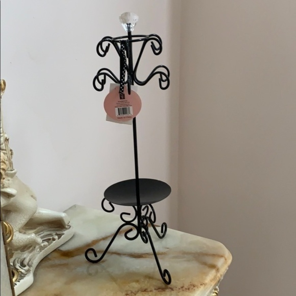 New Black metal jewelry Holder 17”x 5” inches
